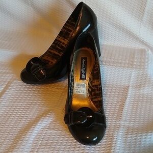 AMERICAN Eagle Brown Patent Loafer Heels Sz. 6.5